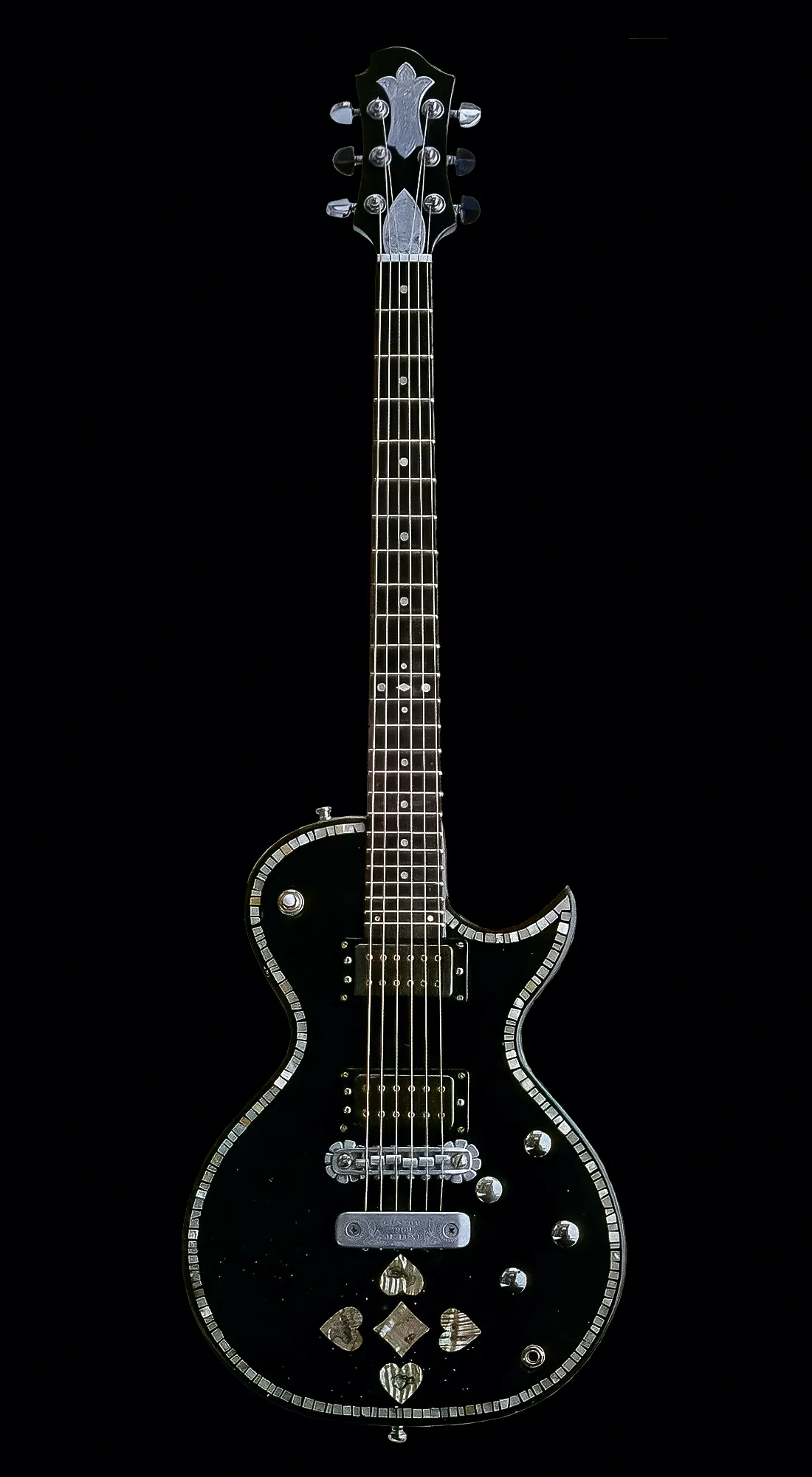 布袋寅泰が所有しているZEMAITISギター「1969 ZEMAITIS Custom Deluxe