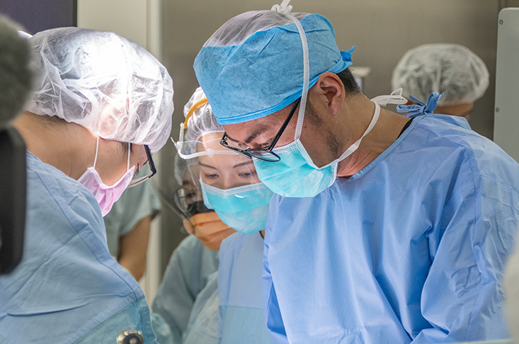 8K内視鏡を用いた小児低侵襲手術について | 関西医科大学附属病院