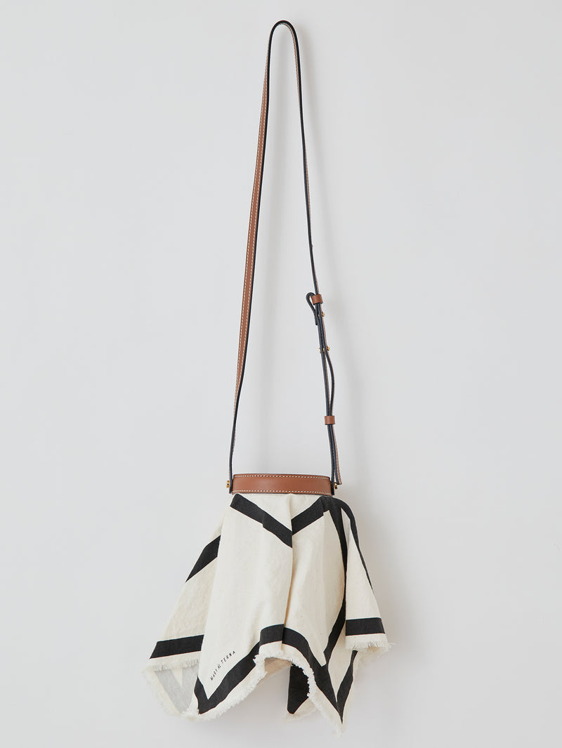 MARY AL TERNA | ファブリックショルダーバッグ MA2120BG-25 – H+