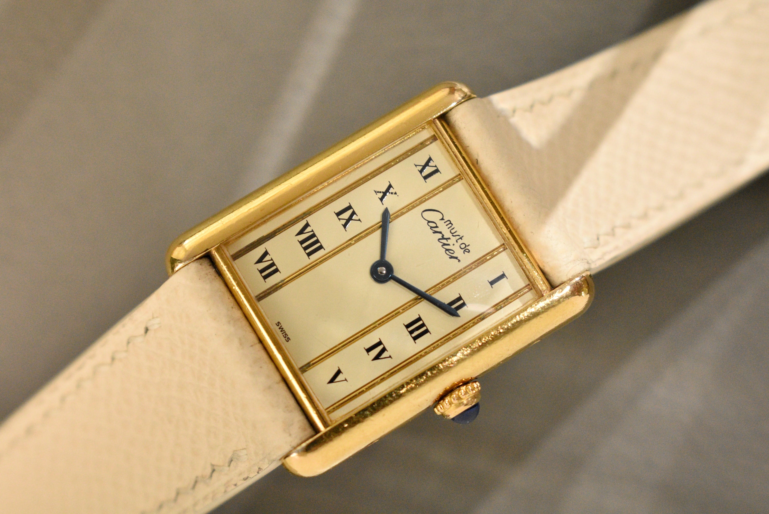 Cartier Tank Must De Cartier Ivory Column Dial – Huntington Company
