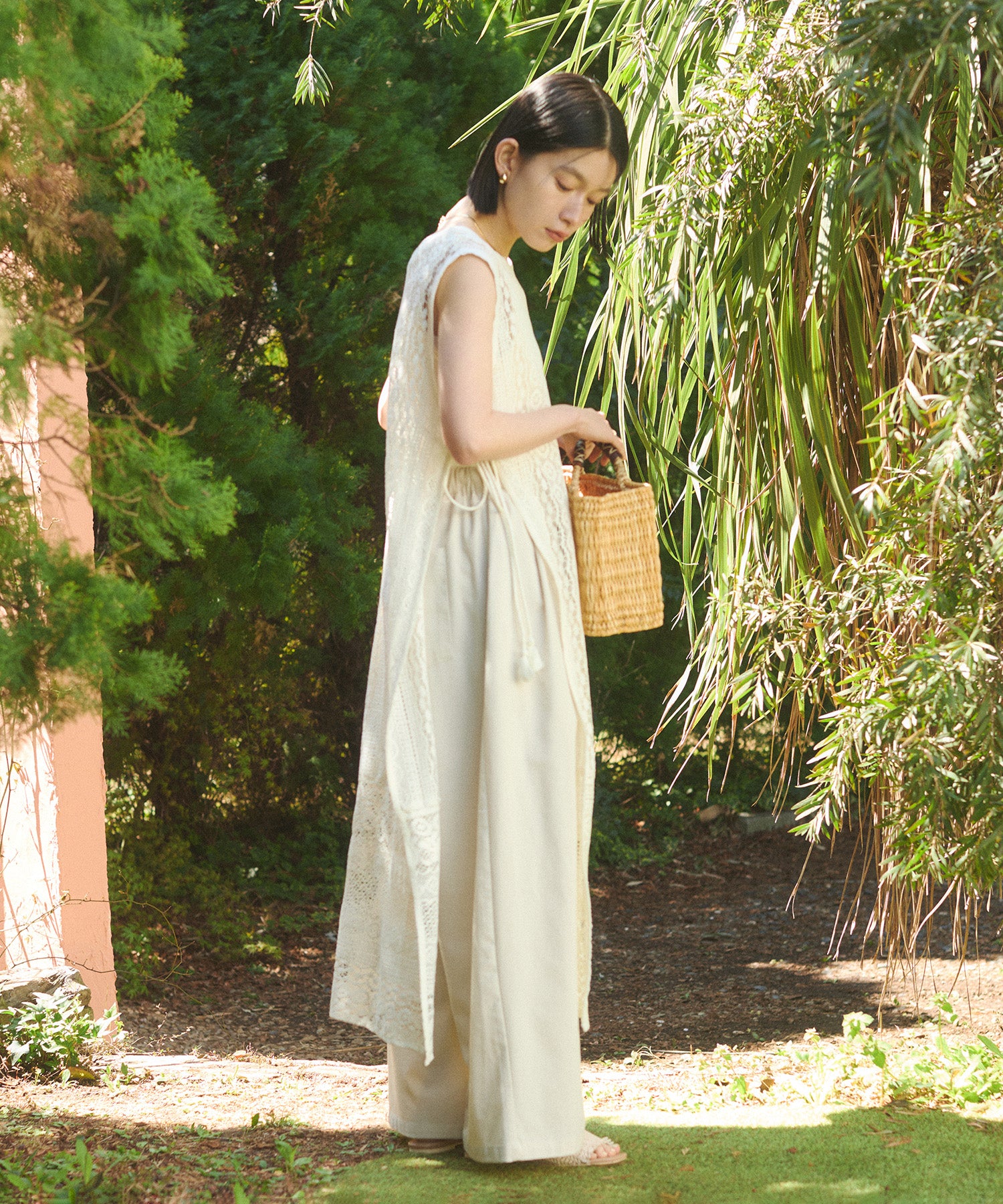 レースレイヤード ノースリーブ ワンピース