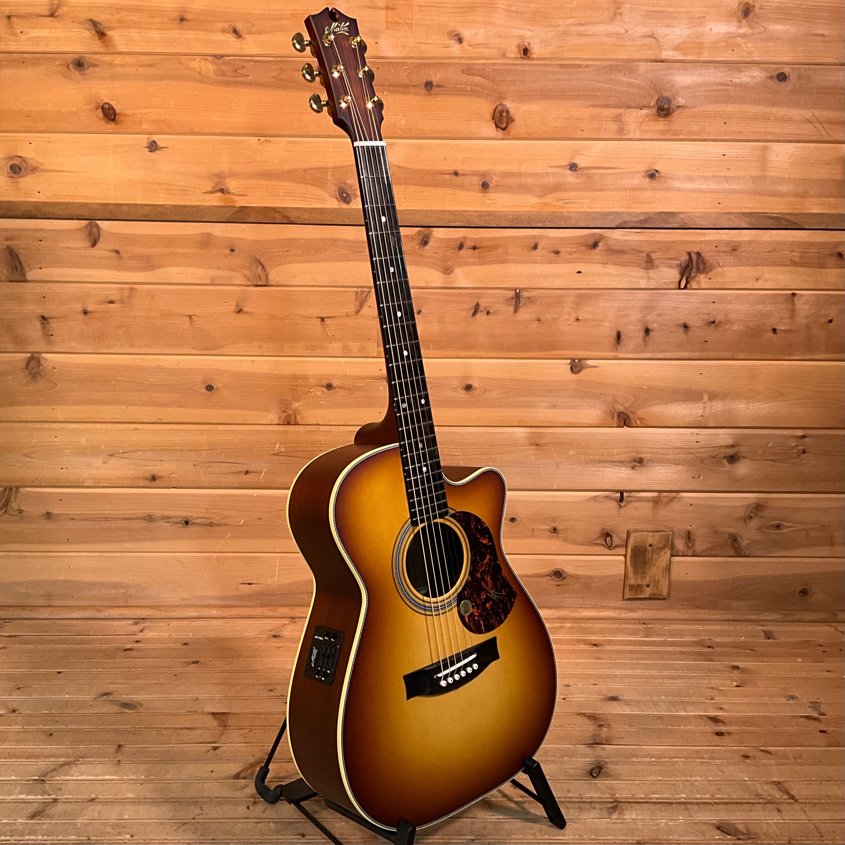 Maton EBG808C Nashville Acoustic Guitar - Sunburst - Huber Breese
