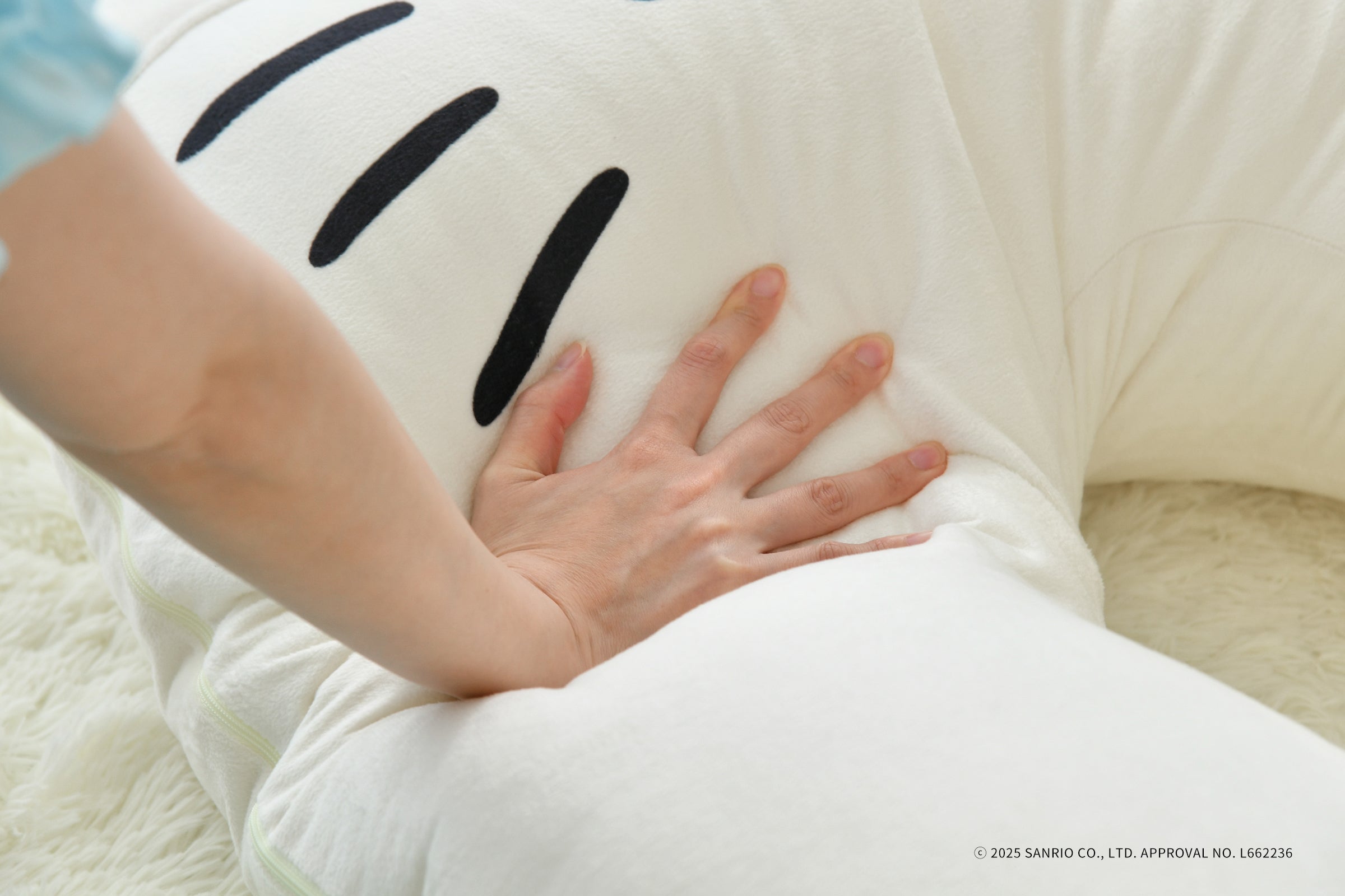 ハグモッチ×サンリオキャラクターズ – NELUKA 熟睡専門店