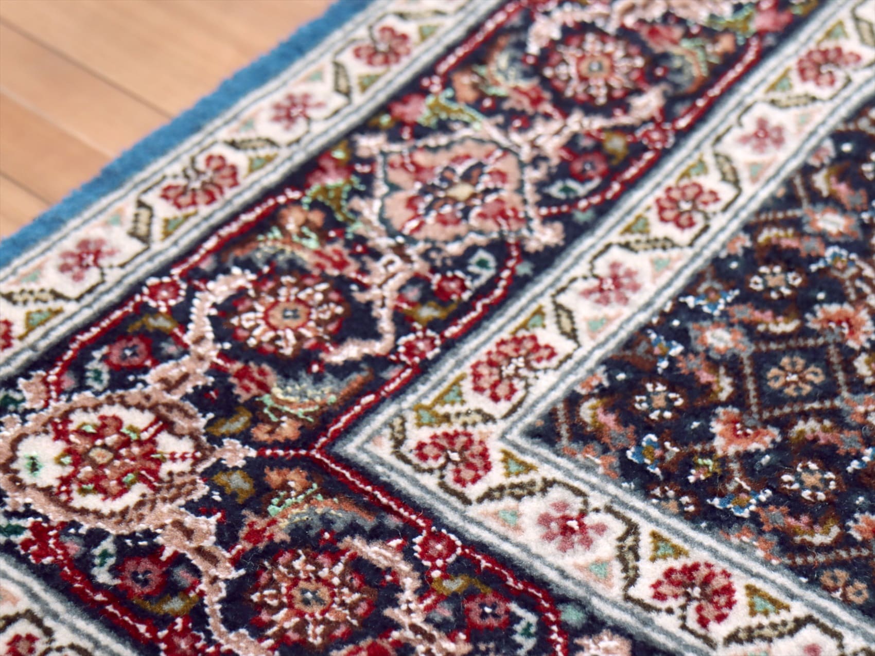 ペルシャ絨毯 タブリーズ産マヒ 玄関マット120×83cm トルコブルー