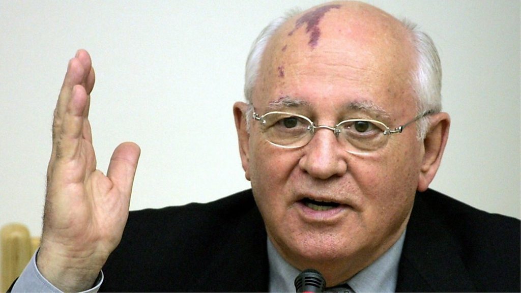 旧ソ連最後の指導者、ゴルバチョフ氏の政治人生を振り返る - BBCニュース