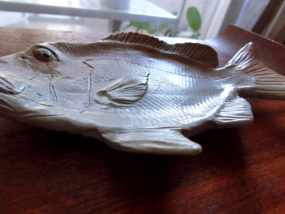 DESSEのリアルな魚の形のお皿」 - すいすいさんのDESSEの食器