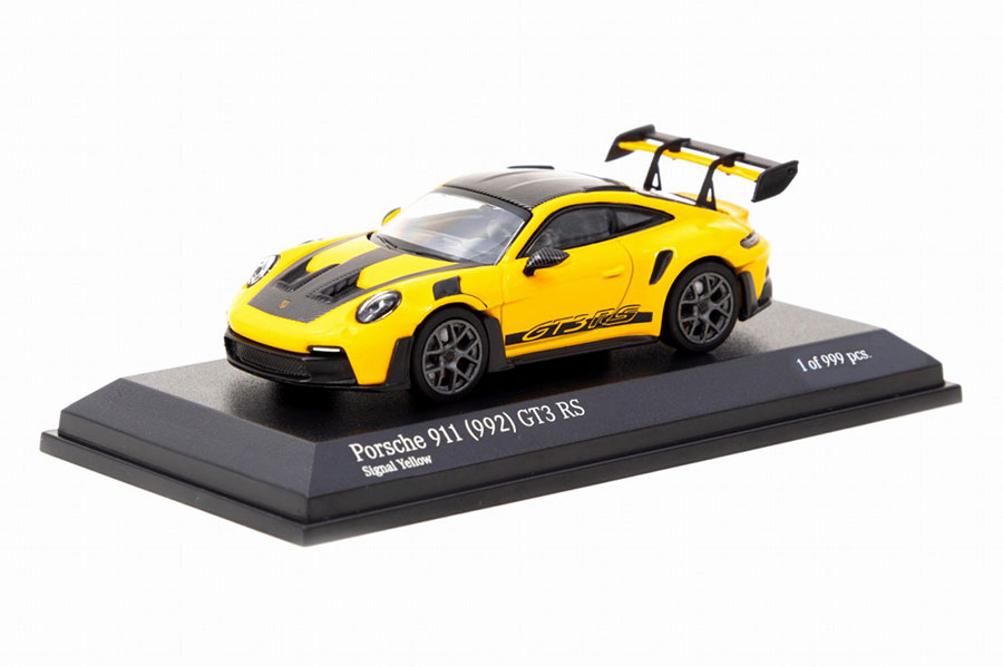 T64MC-005-YL 1/64 Porsche 911 (992) GT3 RS Signal Yellow | LINE UP