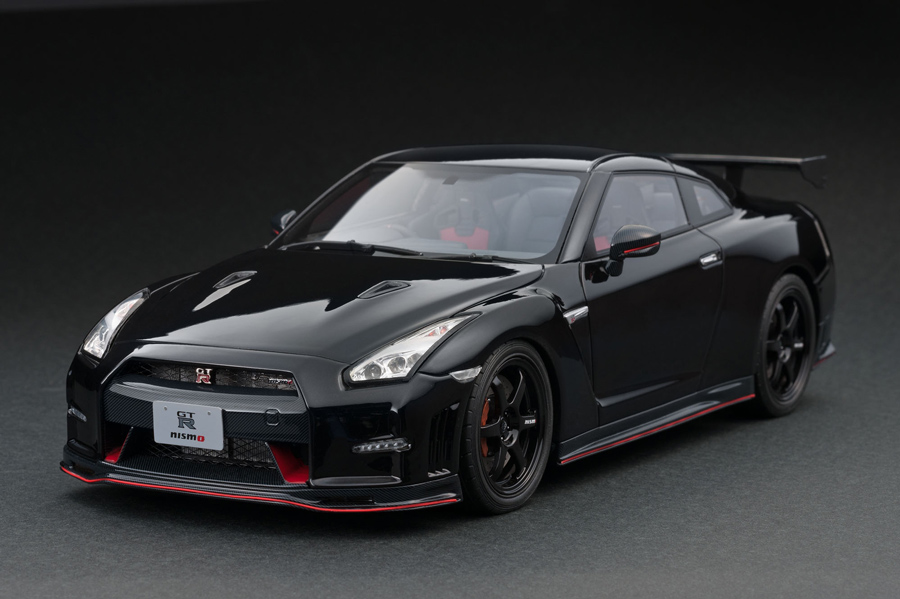 IG0157 1/18 NISSAN GT-R NISMO Meteor Flake Black Pearl | LINE UP