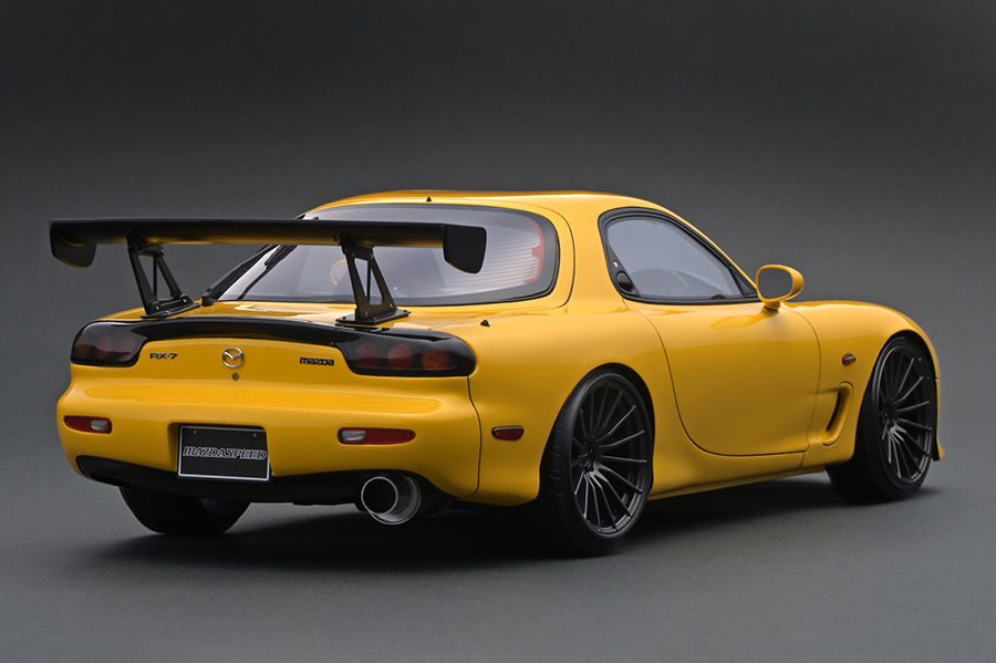 IG1838 1/12 Mazda RX-7 (FD3S) Mazda Speed Aspec Yellow With Engine