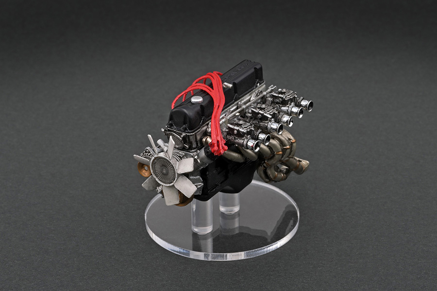 IG2454 1/18 Nissan Fairlady 240ZG (HS30) Maroon With Engine | LINE