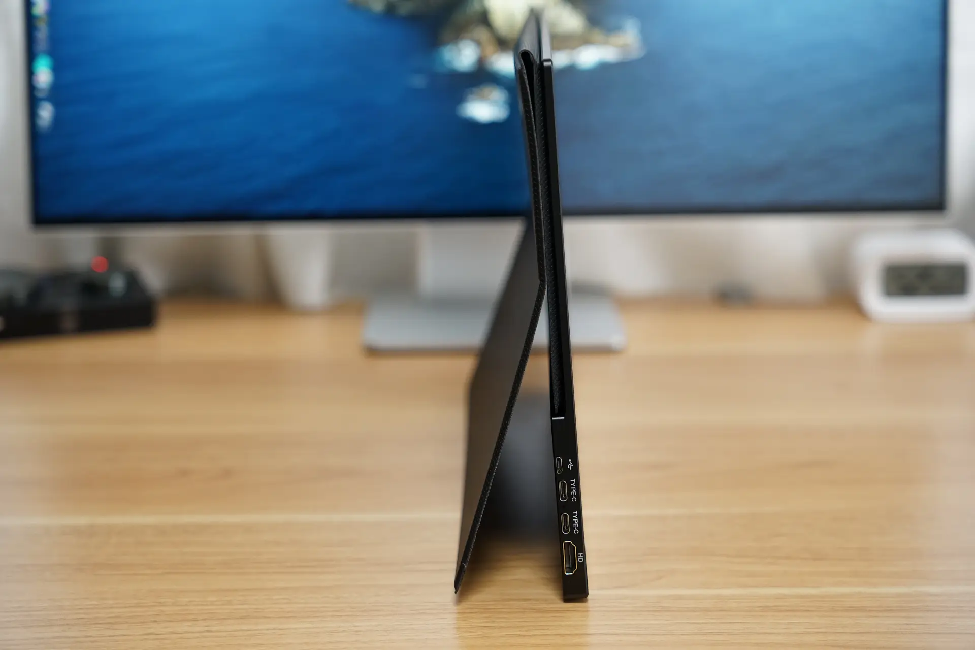 すだ】モバイルモニター kksmart 16インチ Amazon.co.jp: kksmart