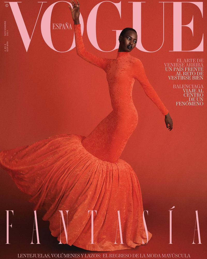 Vogue España November 2021 Cover (Vogue España)