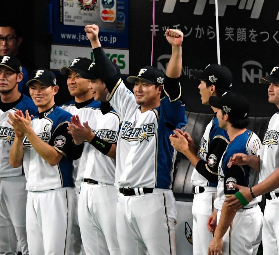 MVP中田翔も大谷に驚嘆「練習しているのがばかばかしくなる」/野球