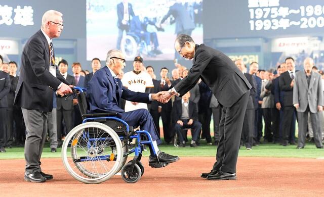 巨人90周年特別セレモニーにV9戦士らレジェンド集結 長嶋茂雄氏
