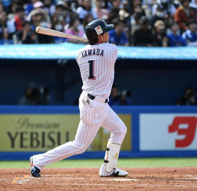 ヤクルト 山田哲人が史上46人目の300本塁打達成！今季初安打が