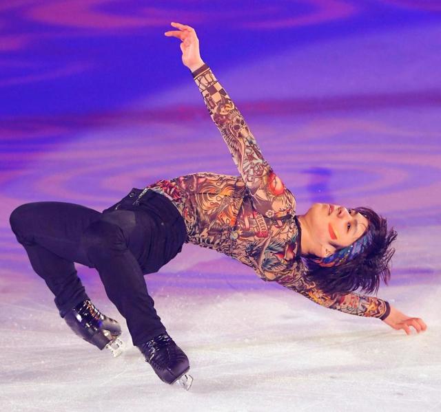 宇野昌磨 3A4T挑戦も… 「プリンスアイスワールド」で会場魅了