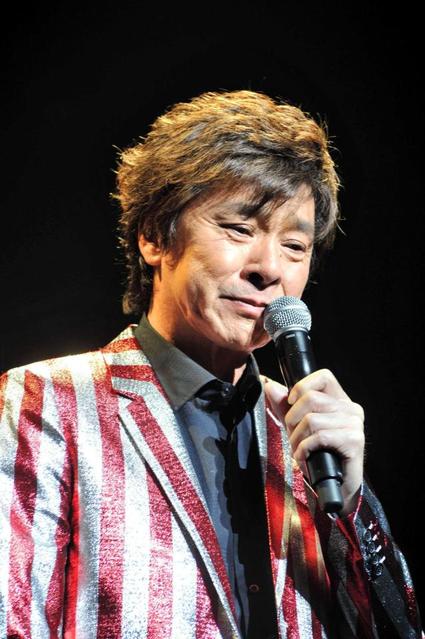 還暦ヒデキ感激…盟友・五郎登場に涙/芸能/デイリースポーツ online