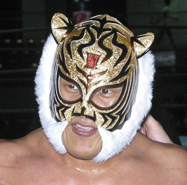 猪木さんの遺骨、25年ぶりに新日本プロレス道場に！4代目タイガー