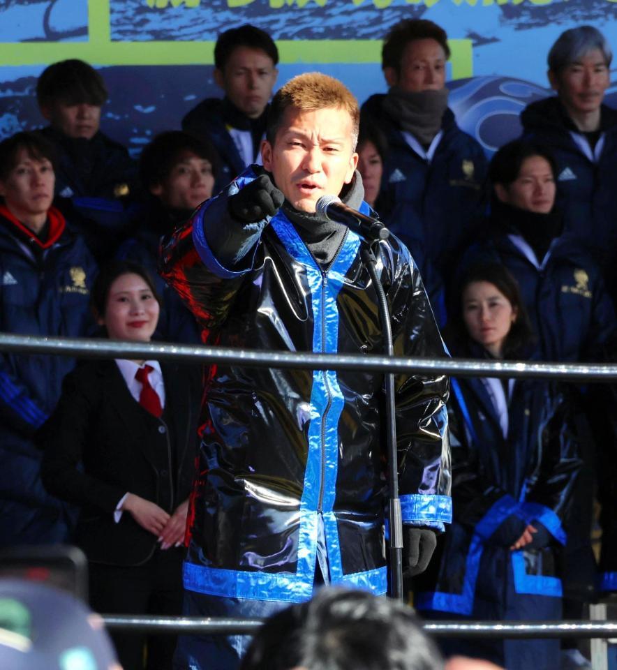 ボート】尼崎PG1 西山貴浩が副賞のBMW獲得を猛アピール/レース