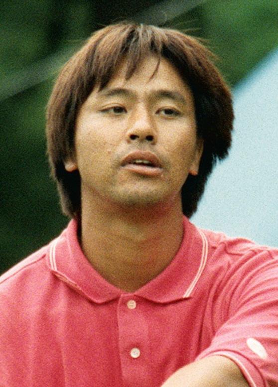 元日本代表MF 年俸8千万円から現在は日給6千円のアルバイト生活