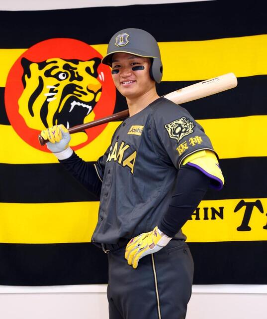 阪神 ブラックダイナマイトユニお披露目 森下「かっこいい。レトロな