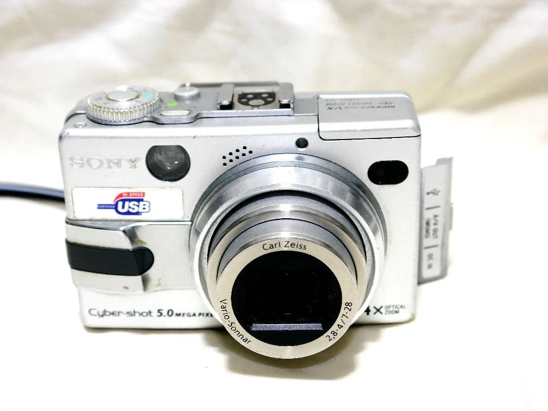 Sony Cyber-shot DSC-V1 Digital Cameras for sale - eBay