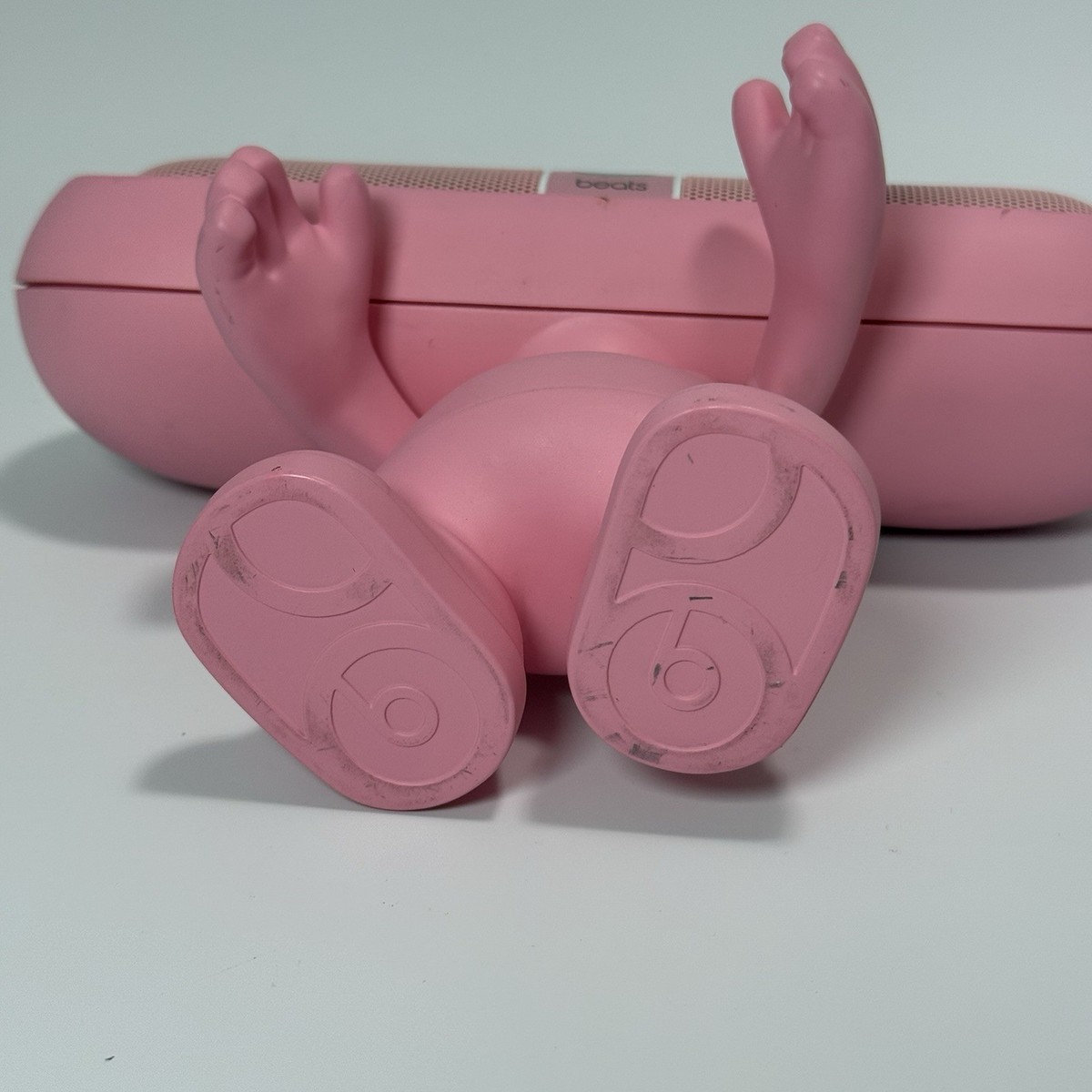 Beats Pill Bluetooth Speaker Pink Nicki Minaj Holder Works Plugged