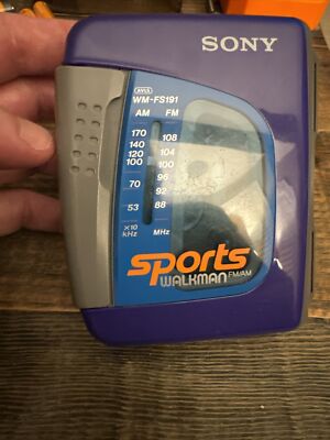 Sony Sports Walkman WM-FS191 FM/AM Radio Cassette Purple Tested