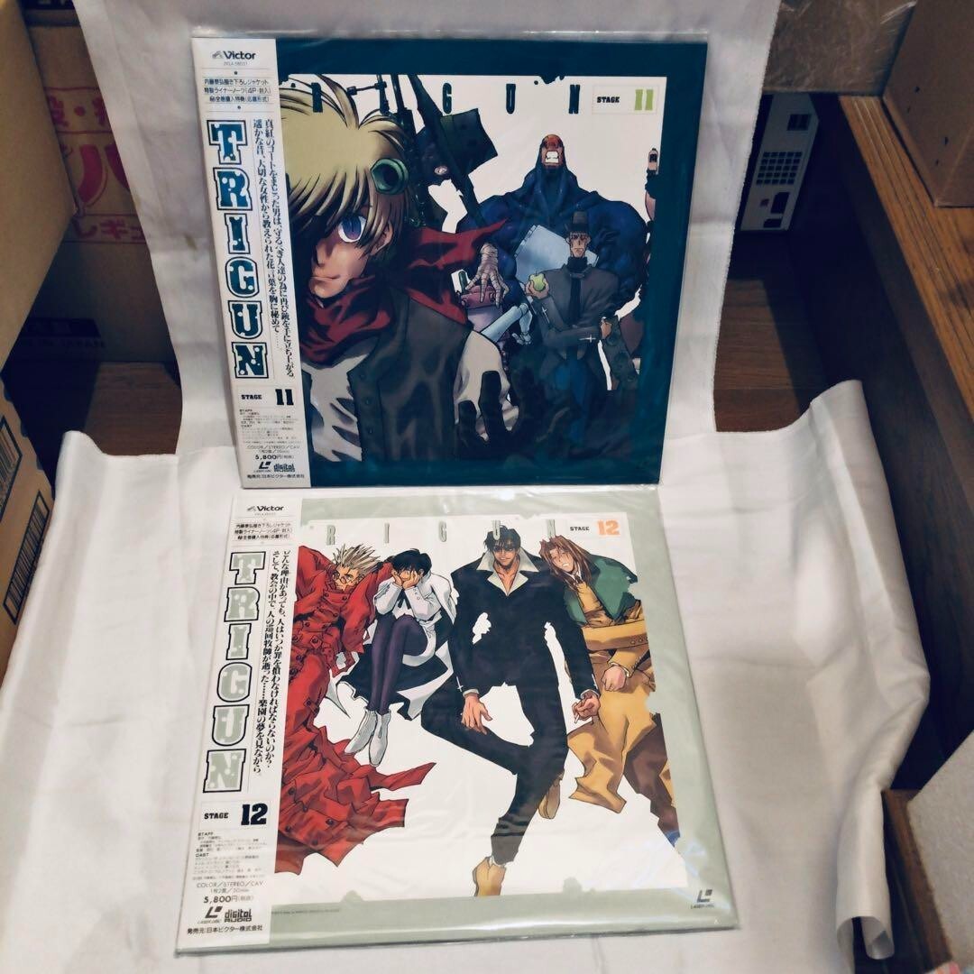 TRIGUN Laserdisc Box Set vol1.-13 Set Gun Action Captain Magazine