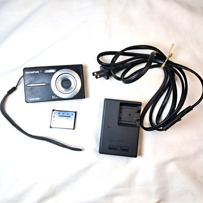 UNTESTED* OLYMPUS FE-20 8.0 Megapixel Digital Camera Bundle NO