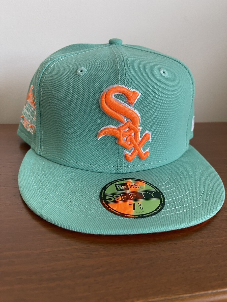 New Era 59Fifty Chicago White Sox Fitted Hat Size 7 5/8 Orange UV