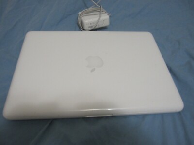 Apple MacBook A1342 Core 2 Duo 2.4 13