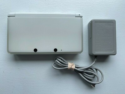 Nintendo 3DS Console - Pure White - Japanese Import - Good