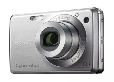 Sony Cyber-Shot DSC-W220 12.10 million Pixel CCD Retro Digital