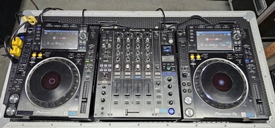 Pioneer CDJ 2000 Nexus2 Set with DJM 900NXS2 With Flight Cases | eBay