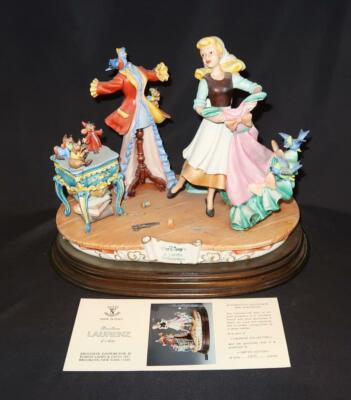 Disney Laurenz Capodimonte A SURPRISE FOR CINDERELLA, LZD6510 LE