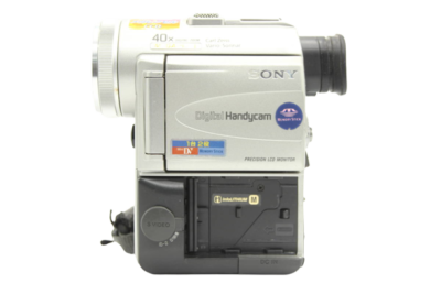 Sony DCR-PC100 Video Camera Handycam 40x Digital Zoom Good | eBay