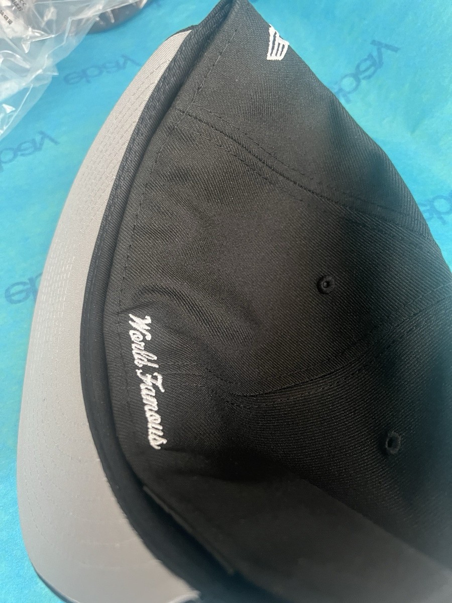 NWT Supreme New Era Black Box Logo Championship Hat Cap 7 3/8 SS25