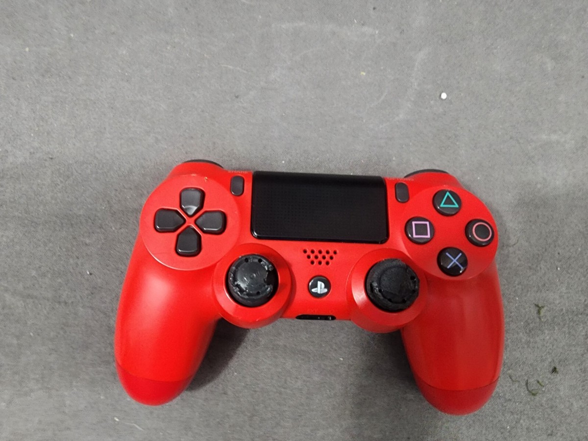 Sony PlayStation 4 DualShock 4 Wireless Controller Magma Red CUH