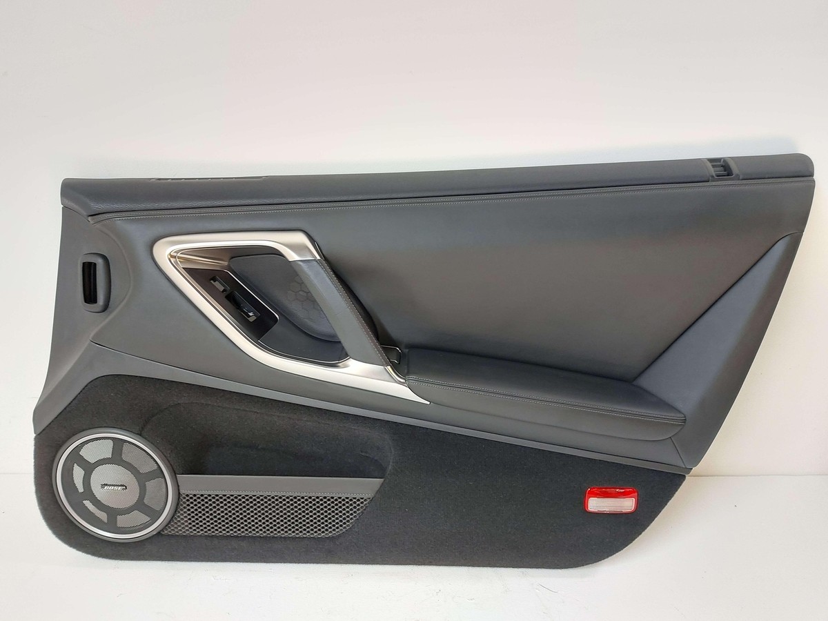 09-10 Nissan R35 GTR GT-R RH RIGHT Door Card Trim Panel *dent