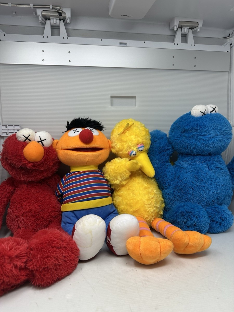 UNIQLO KAWS Sesame Street Plush SET Doll Elmo Cookie Monster
