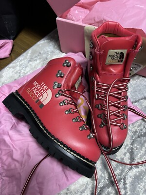 Women Gucci X north face leather hiking boots size 8.5 made in