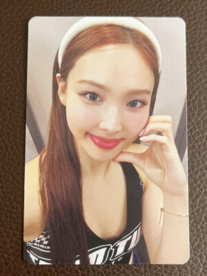 TWICE 5TH WORLD TOUR 'READY TO BE' in JAPAN Official limited