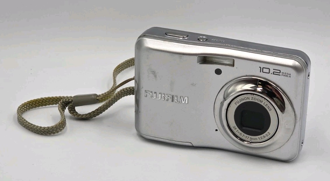 Fujifilm FinePix A Series A170 10.2MP Digital Camera - Silver for