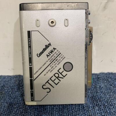 AIWA HS-J9 cassette boy Portable cassette player with radio rare