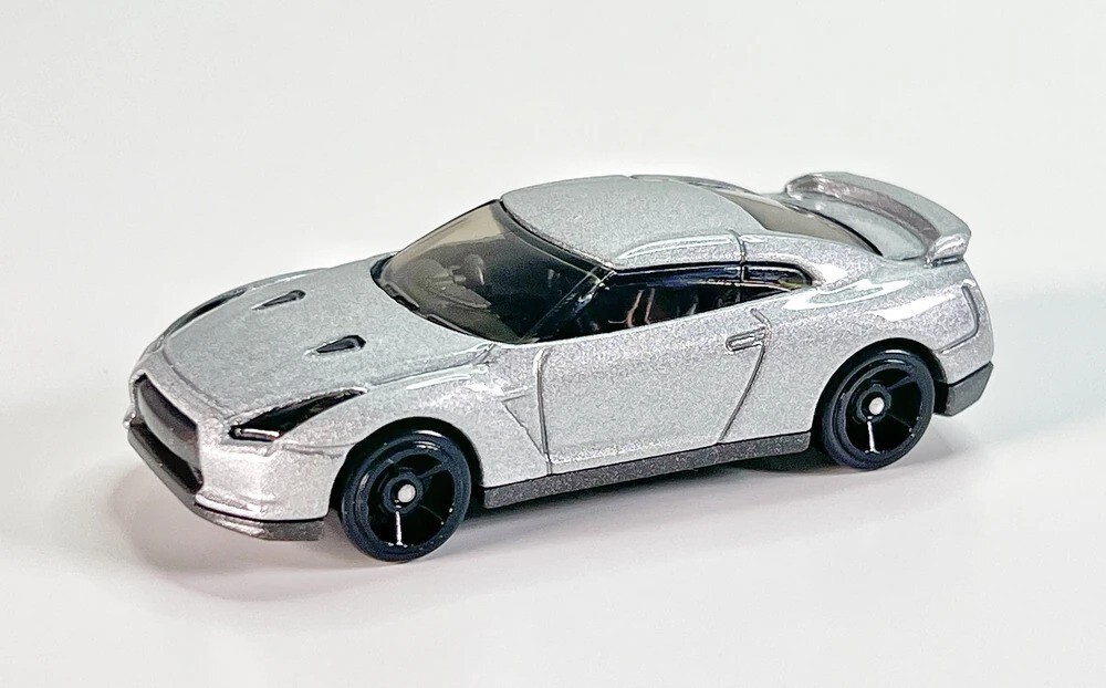 Hot Wheels Fast & Furious Series 3 2009 Nissan GT-R🔥FF6 Silver