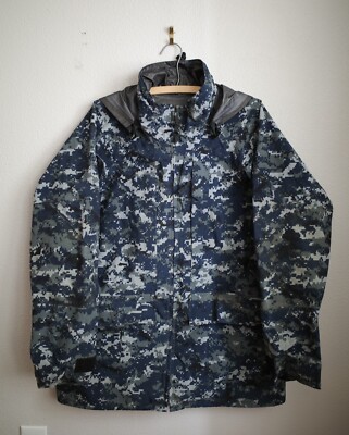 US Navy Working Parka Gore-Tex Digital Camo Blue Jacket Medium