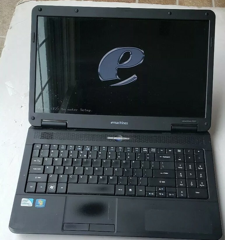 emachines E527 Intel Celeron CPU 900 @ 2.20GHz 3GB RAM 160GB HDD