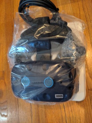 HTC Vive Pro Eye VR Headset HMD with Eye Tracking - New (Other) in