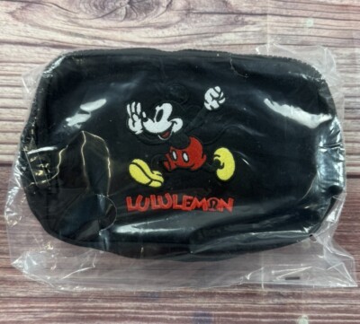 2024 Disney x Lululemon Everywhere Belt Bag 1L Mickey in Motion